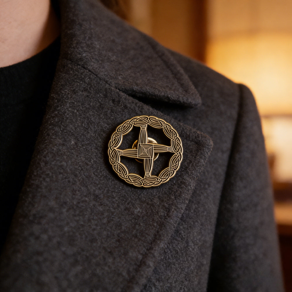 1pc Vintage Celtic Knot Cross Brooch - Antique Brass Norse Viking Jewelry for Men & Women