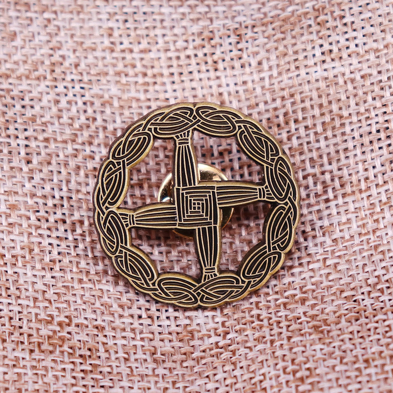 1pc Vintage Celtic Knot Cross Brooch - Antique Brass Norse Viking Jewelry for Men & Women